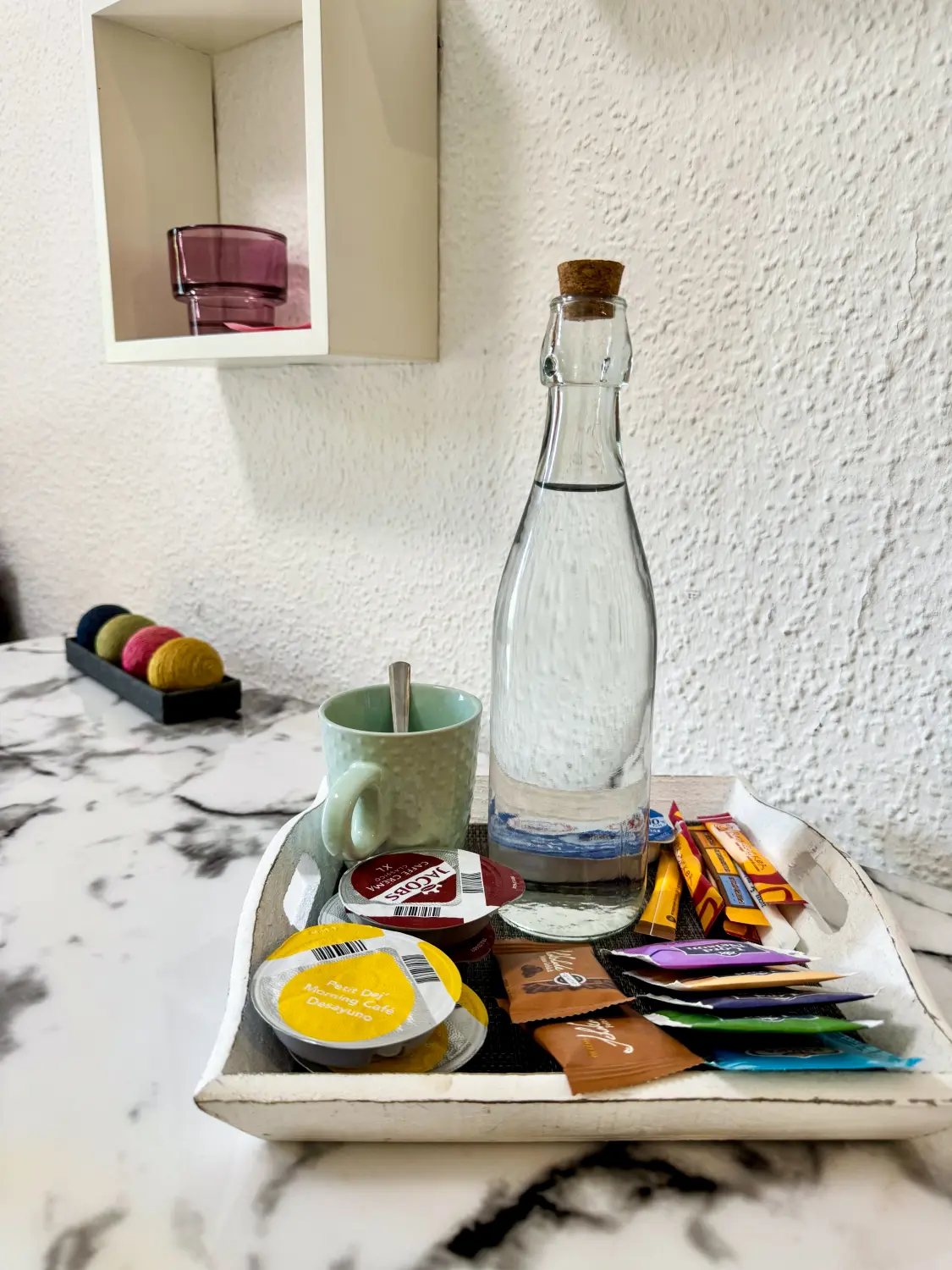 Rael Boardinghouse – Frühstückstablett