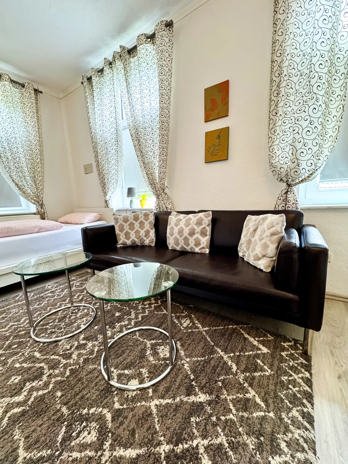 Rael Boardinghouse – Zimmer 3